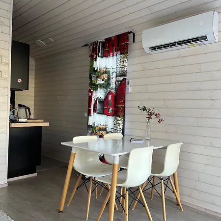 Rauha G, Minikoti Rauhallisella Sijainnilla, Ei Saunaa 아파트 Lumijoki